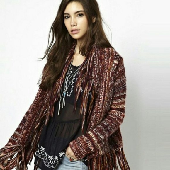 New FREE PEOPLE XS Burgandy fringe Cardigan - Picture 8 of 8